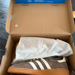 Adidas Handball Spezial Brown and White Sneakers, men’s and women’s